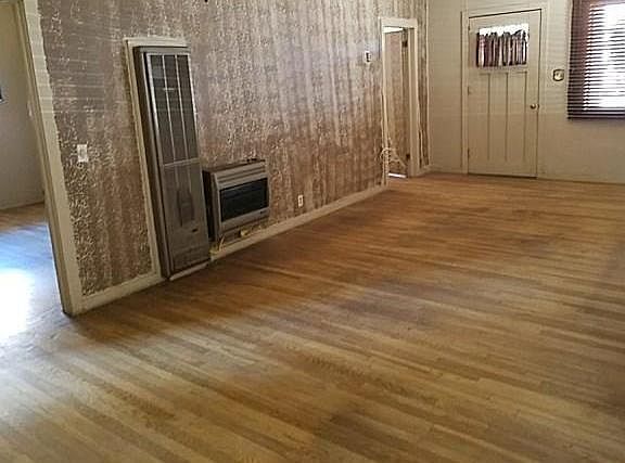 4th image of 1031 E 13th St
