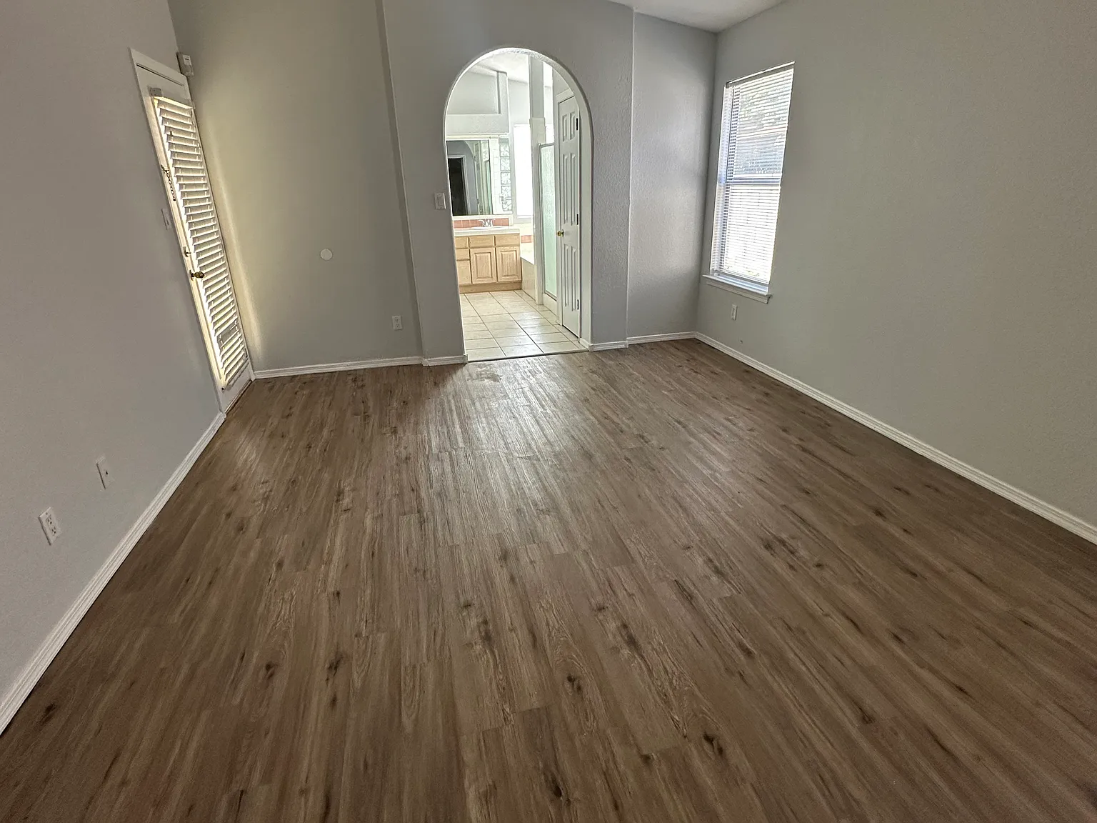 3 bed, 1759 sqft, $2,200 — Photo 4