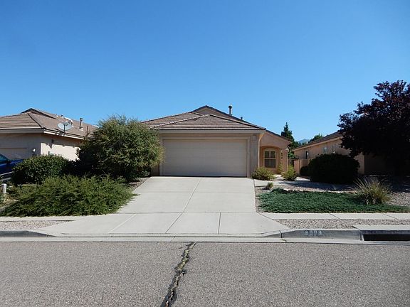 2nd image of 8009 La Caverna Ave NE