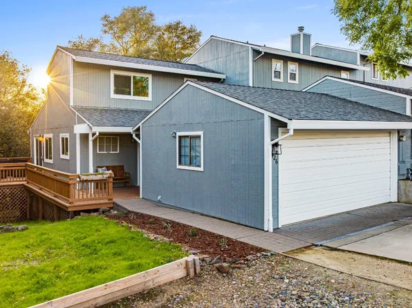 3426 Bristol Ct, Cameron Park, CA 95682