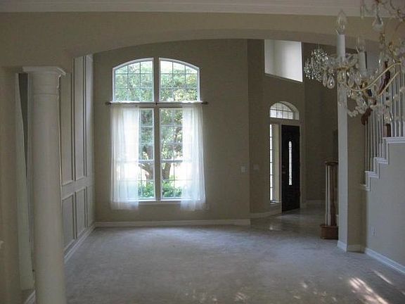4th image of 9921 Jasmine Creek Dr