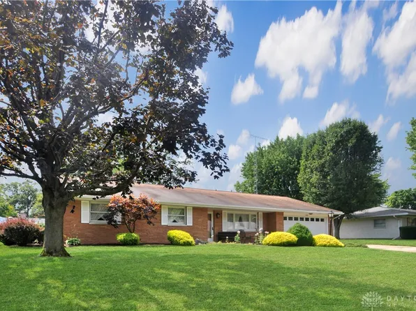 282 Orchard Dr, Greenville, OH 45331