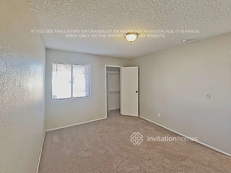 147 W Hillside St — Photo 14