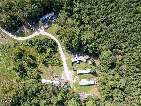 4th image of 141 Bronco Lane
