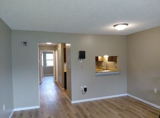 603 Griswold St #2, Rossville, KS 66533