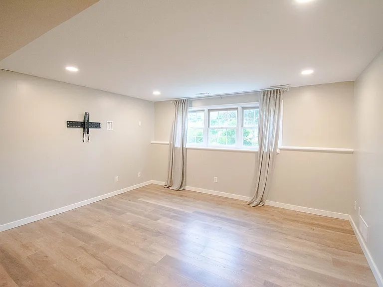2107 Ponderosa Dr SW — Photo 22