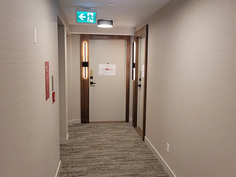 327 King St W #1301 — Photo 6