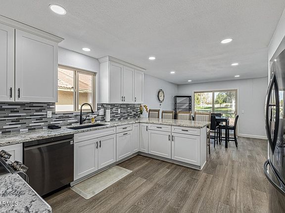 5th image of 26241 S Lakemont Dr