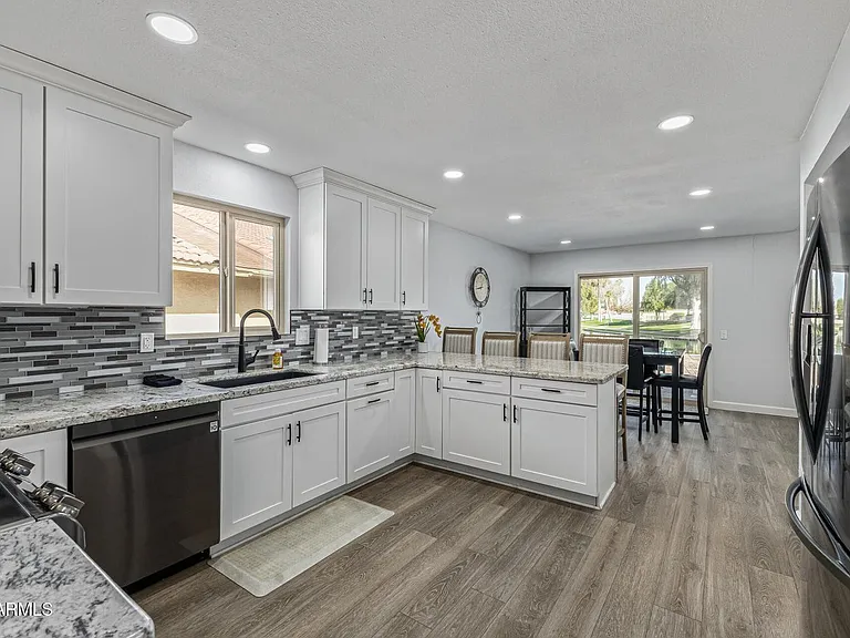 26241 S Lakemont Dr — Photo 5