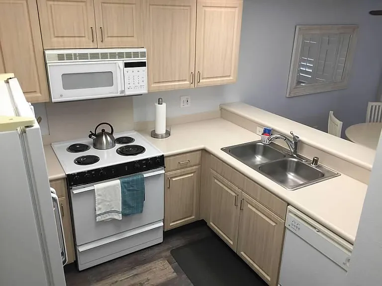 921485 Aliinui Dr #28B — Photo 2