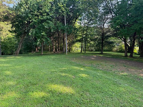 2nd image of 11068 Pleasant Ridge Rd