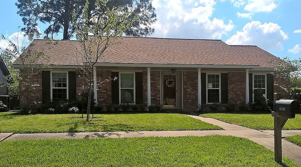 1st image of 15702 Bougainvilla Ln