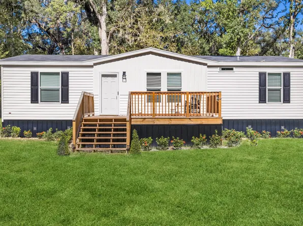 1339 SW Central Ter, Fort White, FL 32038