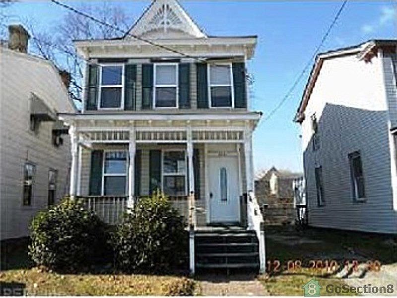1st image of 406 Jamestown Ave