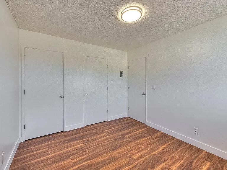 8468 Halldale Ave — Photo 25