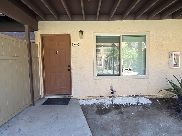 778 La Tierra St #H103 — Photo 27