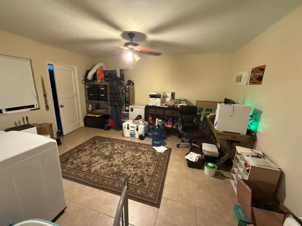1517 Oak Tree Dr, Roseville, CA 95661