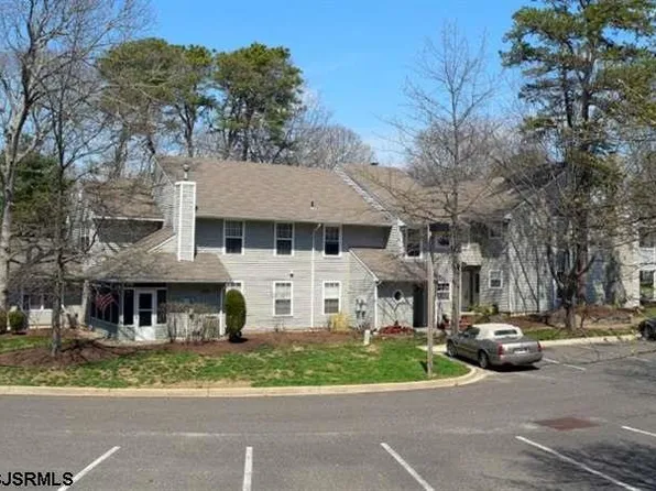 718 Fishers Creek Rd #201, Galloway, NJ 08205