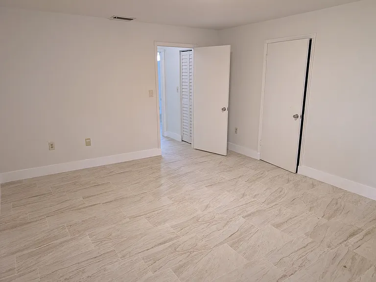 9851 SW 117th Ct — Photo 35