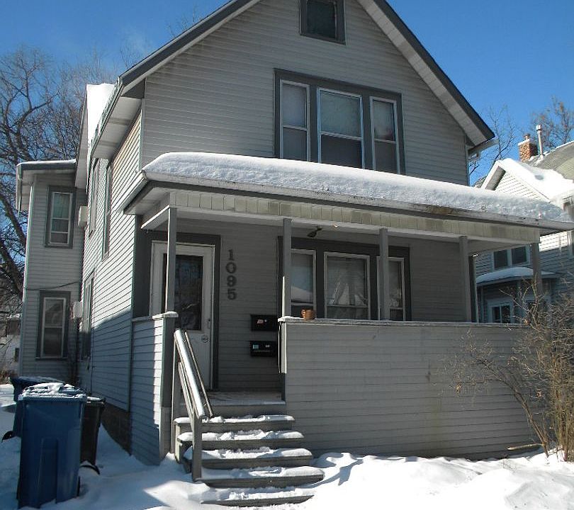 2nd image of 1095 15th Ave SE #2