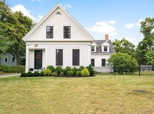 348 East St, Hingham, MA 02043