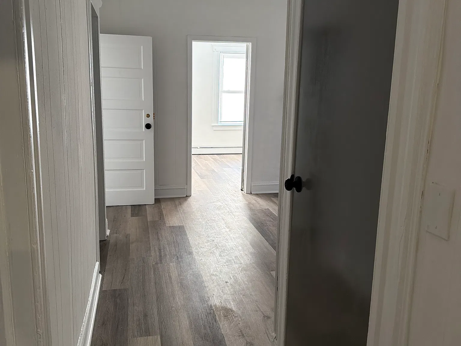4 bed, 1300 sqft, $2,600 — Photo 4