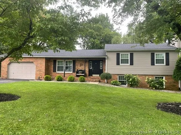 2000 Fairway Drive, Madison, IN 47250