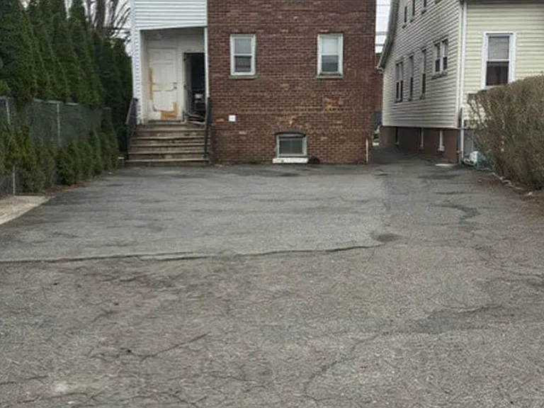 48 Hancox Ave — Photo 15
