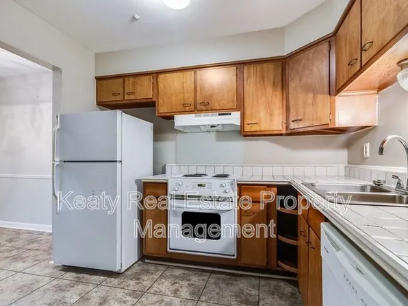 211 Versailles Blvd APT 10, Lafayette, LA 70501