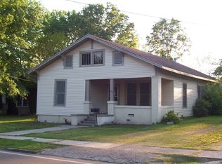 559 Commerce St, West Point, MS 39773