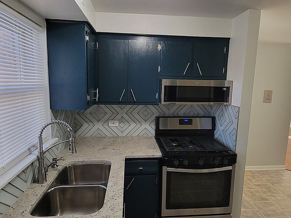 4th image of 13838 S Indiana Ave