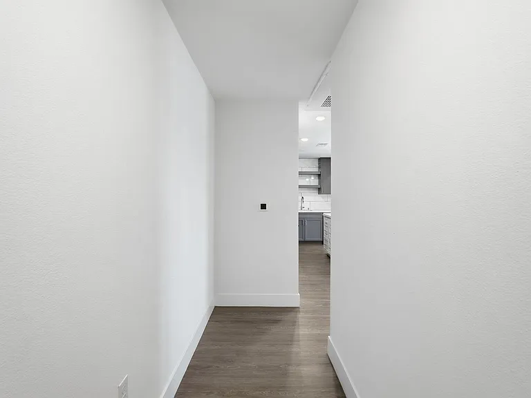 Cierra Apartments — Photo 26