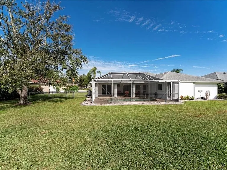 Back yard with Privacy