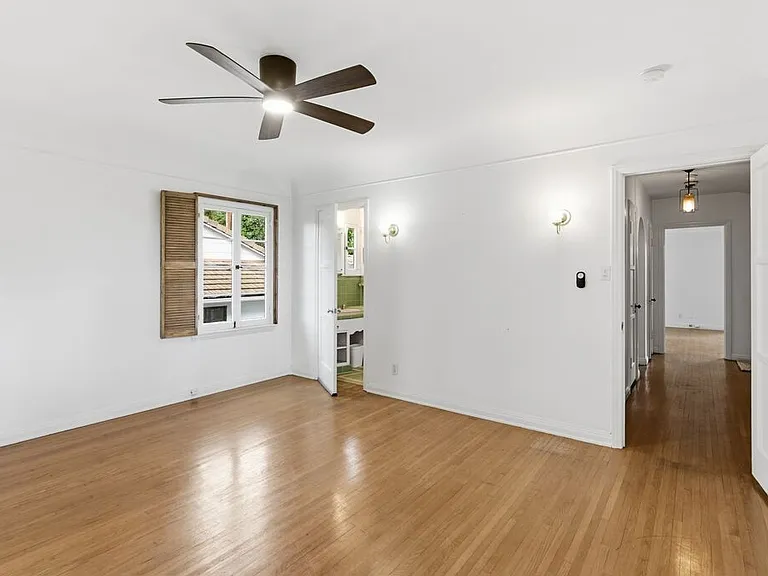 1530 Valley View Rd — Photo 22