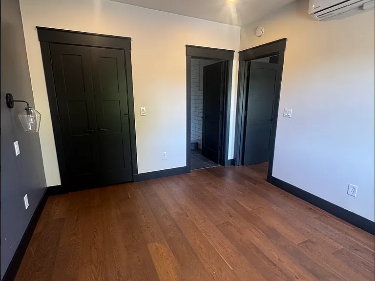 1259 Market St #1 — Photo 10