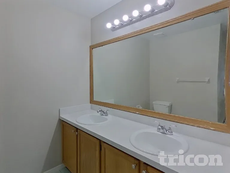 3257 Brewster Dr — Photo 9