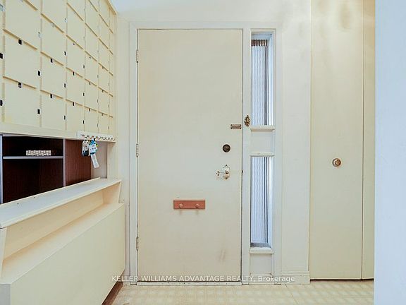 3rd image of 1188 Westerdam Rd