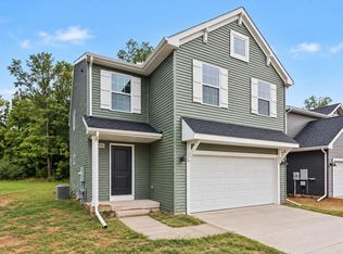 10150 Kearns Ct, Portage, MI 49024