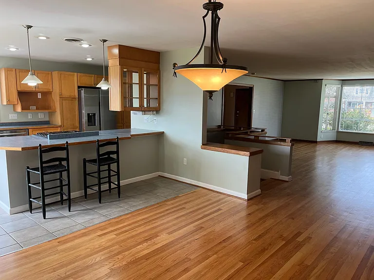 1024 Sterling Ave — Photo 9