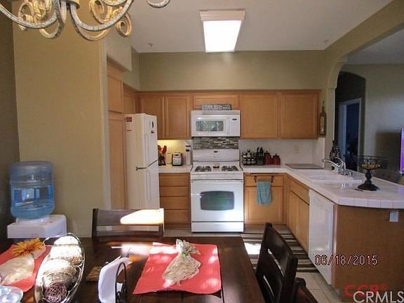 5th image of 610 Sunrise Dr Unit 5L