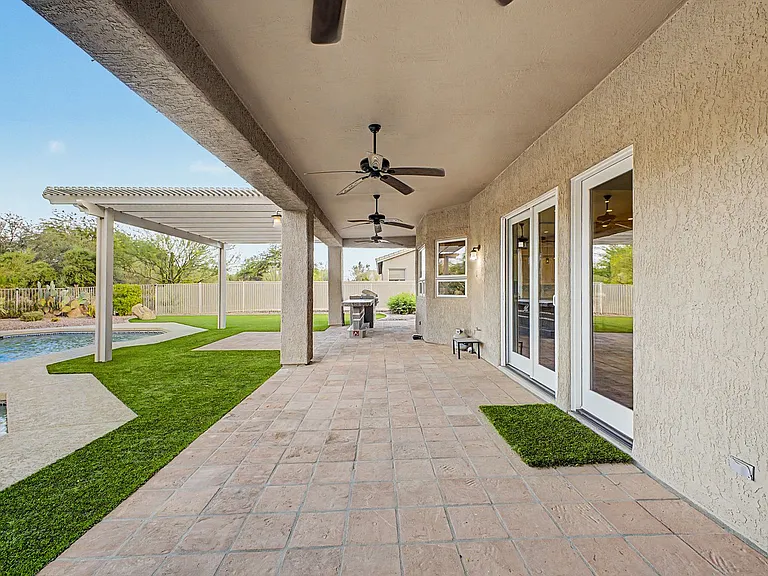 29143 N 68th Way — Photo 39