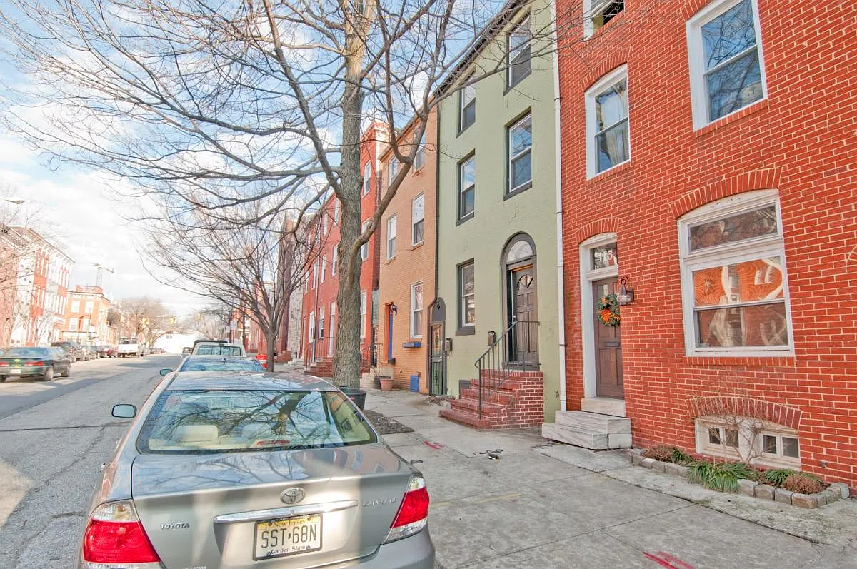 Building Photo - 113 S Washington St #B