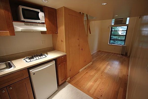 1st image of 351 W 29th St APT 9