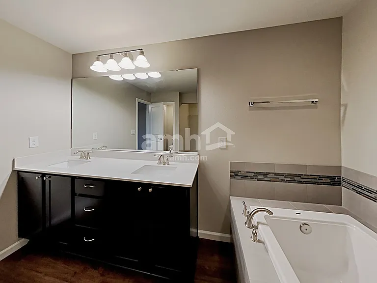 246 Jasmine Ln — Photo 13
