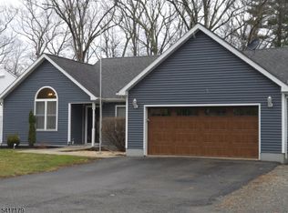 321 Wagon Wheel Rd, Montague, NJ 07827