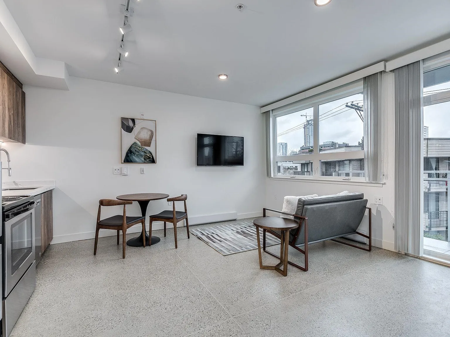 Studio, 462 sqft, $2,590 — Photo 4