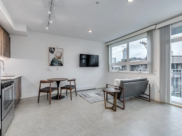 1170 Barclay St #203 — Photo 5
