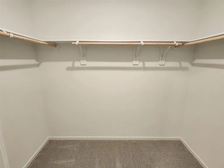929 Capracotta Dr — Photo 14