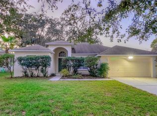 207 Taylor Bay Ln, Brandon, FL 33510
