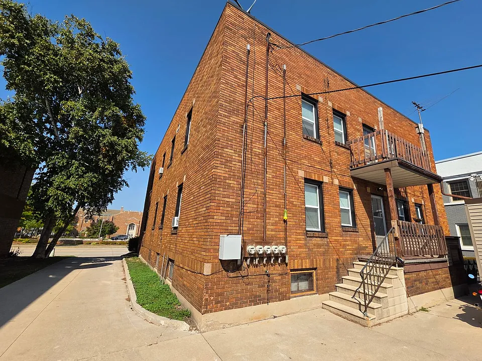 215 S Monroe Ave